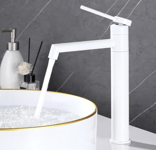 Augsts izlietnes jaucējkrāns ar 360° rotējošu snīpi, balts